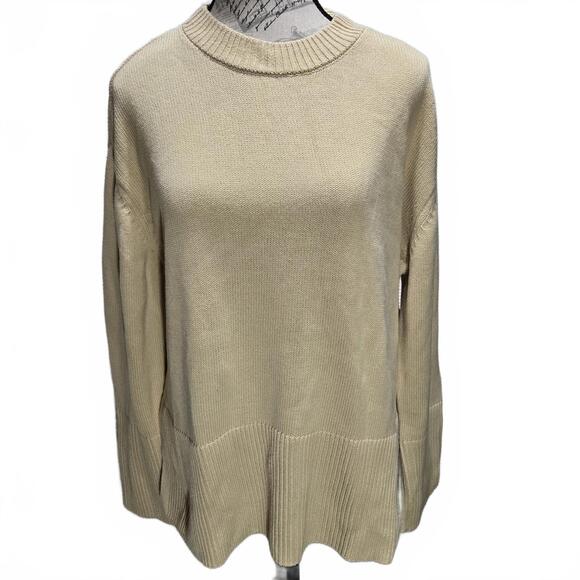NWT Gap Womens Crew Neck knit Cotton Sweater with Side Slits Size Medium - Picture 1 of 9